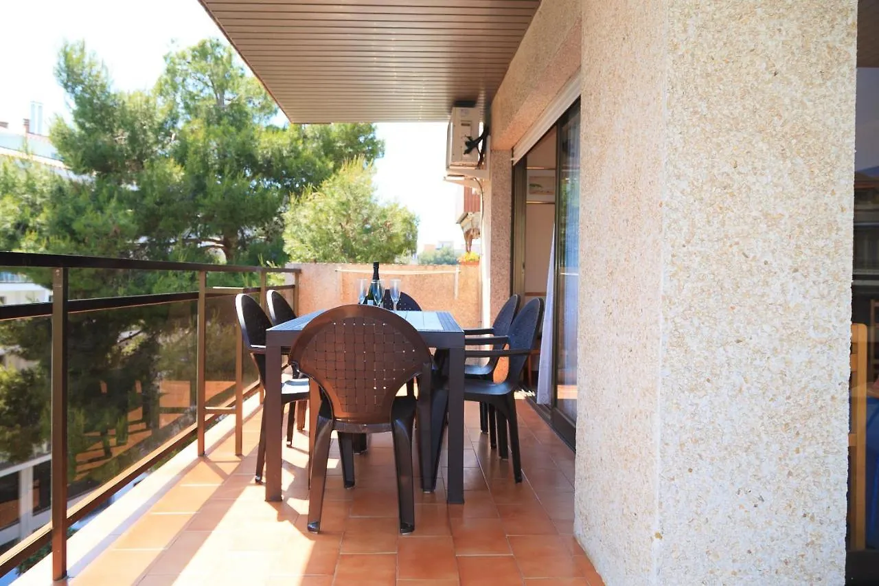 UHC Casalmar Apartments Salou